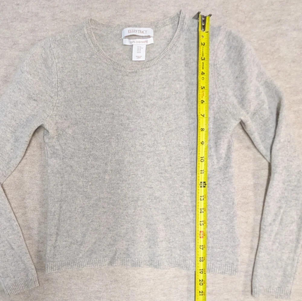 Ellen Tracy Cashmere Heather Oatmeal Cream Cropped Long Sleeve Sweater Med